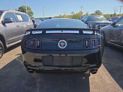 2013 Ford Mustang V6 Premium