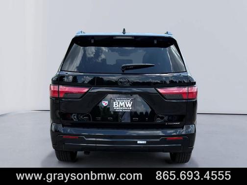 2025 Toyota Sequoia Platinum