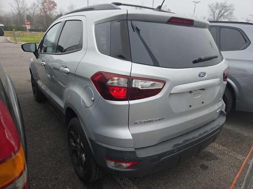 2018 Ford EcoSport SES