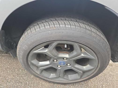 2018 Ford EcoSport SES