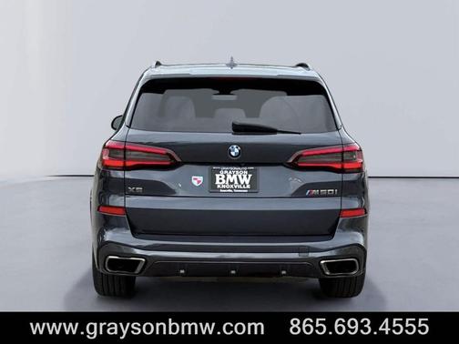 2022 BMW X5 M50i