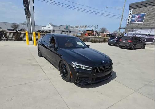 Black Sapphire Metallic 2022 BMW 750 i xDrive