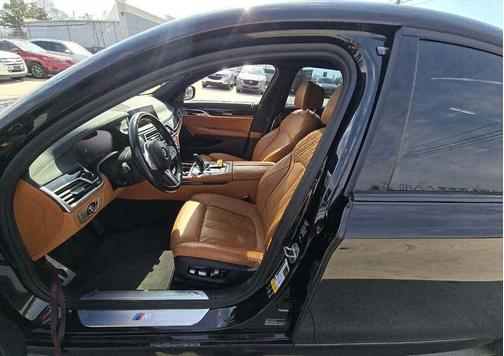 Black Sapphire Metallic 2022 BMW 750 i xDrive