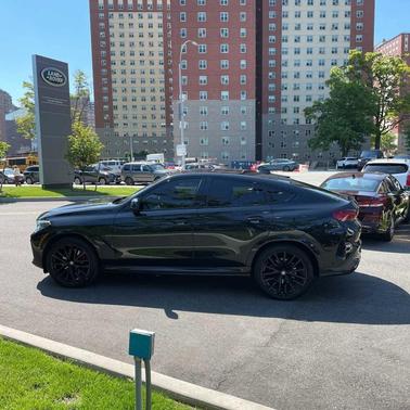 2023 BMW X6 xDrive40i