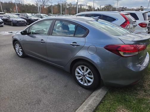 2017 Kia Forte S