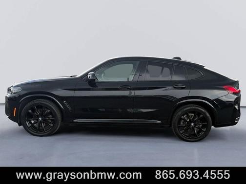 2024 BMW X4 xDrive30i