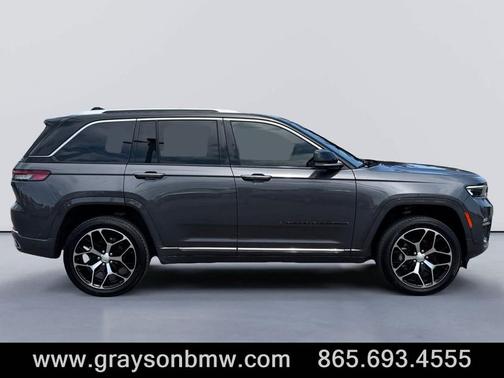 2023 Jeep Grand Cherokee Summit