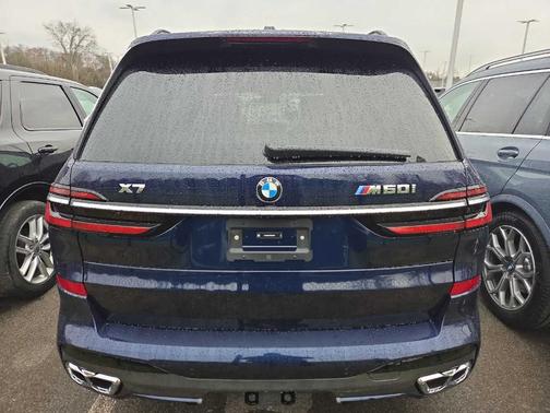 2026 BMW X7 M60i