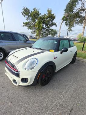 2015 MINI Hardtop John Cooper Works