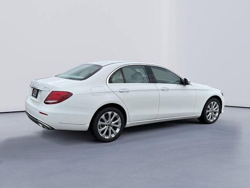 2019 Mercedes-Benz E-Class E 300