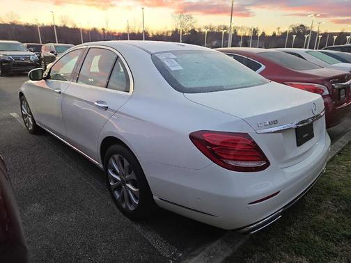 2019 Mercedes-Benz E-Class E 300