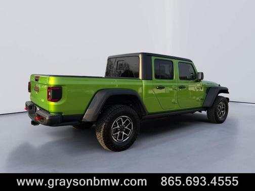 Mojito! Clearcoat 2025 Jeep Gladiator Rubicon
