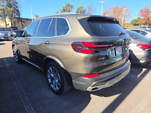 2025 BMW X5 xDrive40i