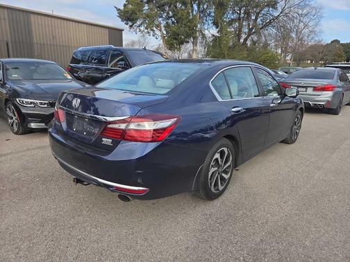 2017 Honda Accord EX