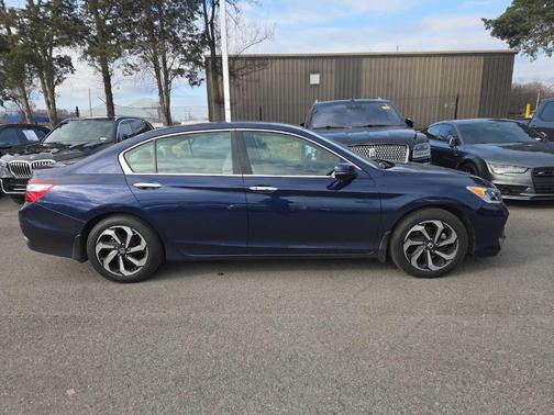 2017 Honda Accord EX