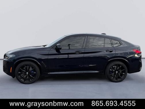 2025 BMW X4 M40i