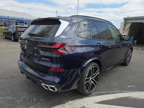 Tanzanite Blue 2026 BMW X5 M60i
