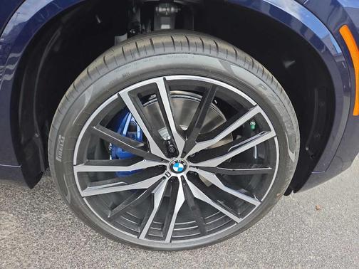 Tanzanite Blue 2026 BMW X5 M60i