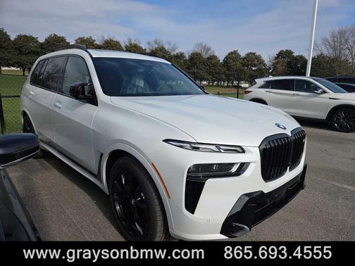 2026 BMW X7 M60i