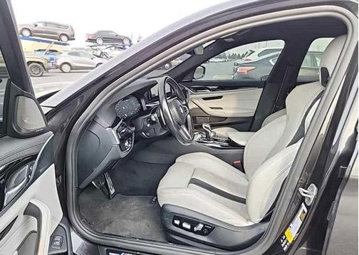 Dark Graphite Metallic 2022 BMW M5 Base