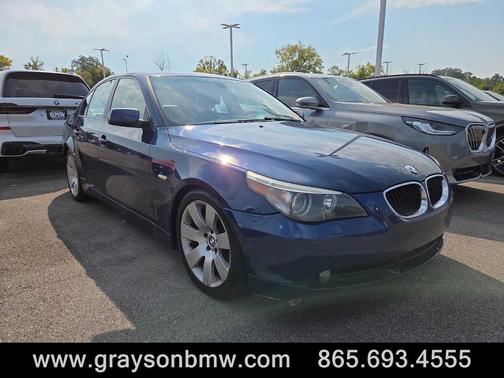2004 BMW 530 i
