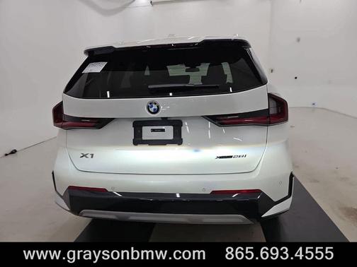 2025 BMW X1 xDrive28i