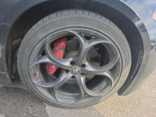 2019 Alfa Romeo Giulia Ti