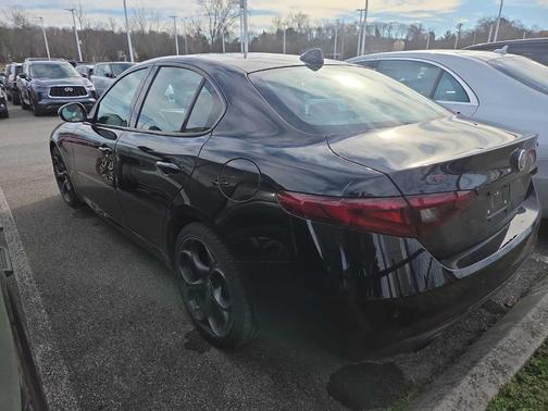 2019 Alfa Romeo Giulia Ti