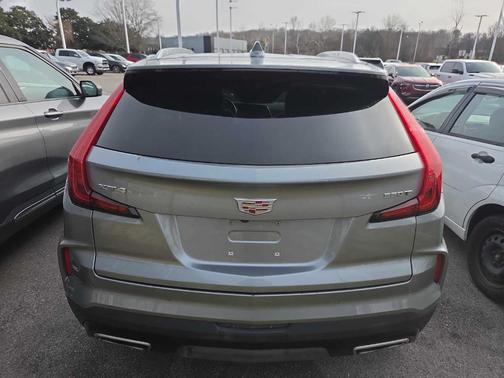2025 Cadillac XT4 Premium Luxury