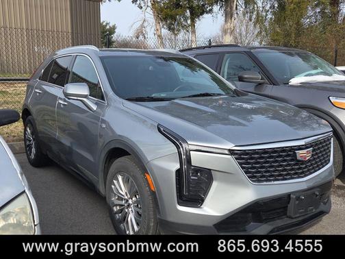2025 Cadillac XT4 Premium Luxury