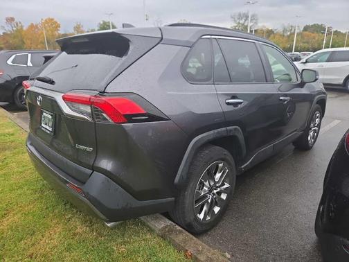 2020 Toyota RAV4 Limited