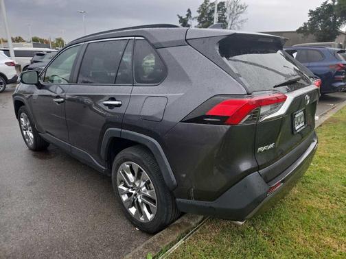 2020 Toyota RAV4 Limited