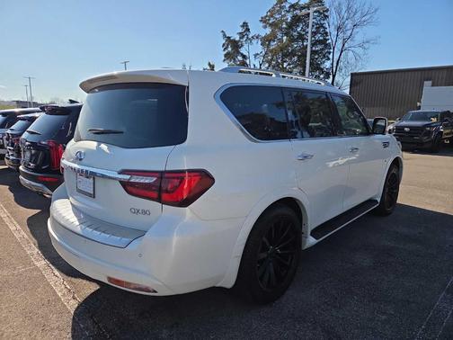 2019 INFINITI QX80 Luxe