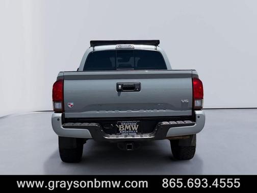 Cement 2019 Toyota Tacoma TRD Off Road