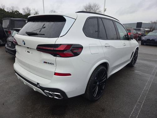 2026 BMW X5 M60i