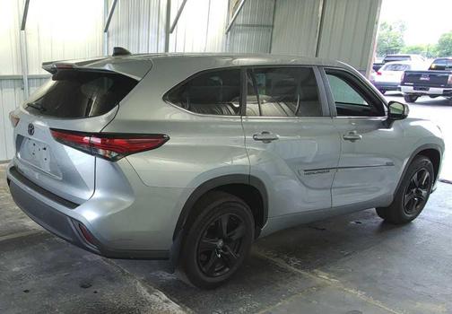Celestial Silver Metallic 2023 Toyota Highlander L