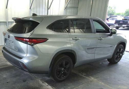Celestial Silver Metallic 2023 Toyota Highlander L