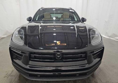 Black 2024 Porsche Macan