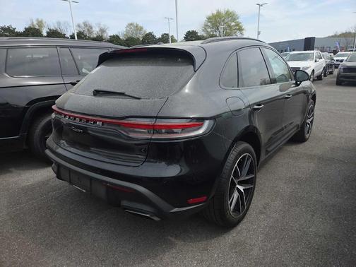 Black 2024 Porsche Macan