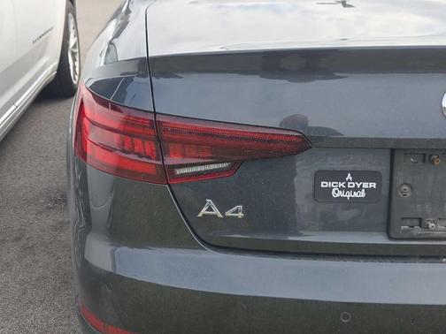 2018 Audi A4 2.0T Prestige