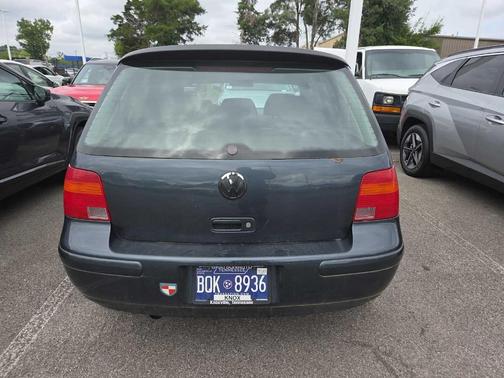 2004 Volkswagen Golf GLS