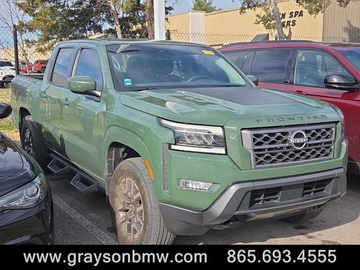 2023 Nissan Frontier SV