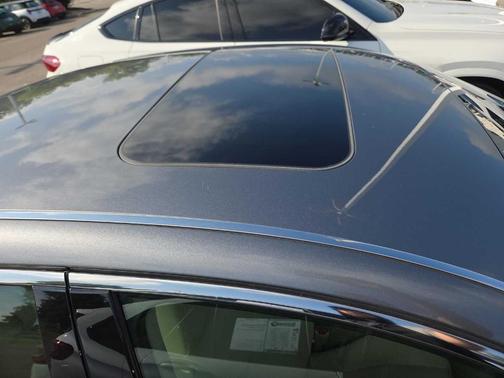 2015 INFINITI Q70 3.7