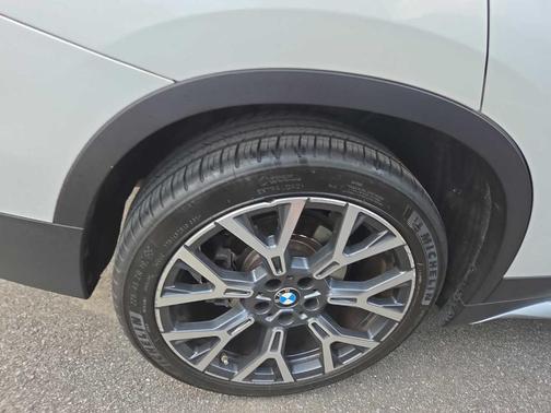2021 BMW X1 sDrive28i