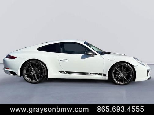 2019 Porsche 911 Carrera T