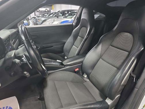 2019 Porsche 911 Carrera T