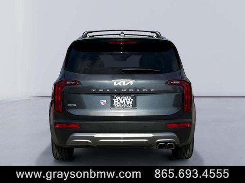2022 Kia Telluride S