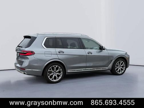 2024 BMW X7 xDrive40i