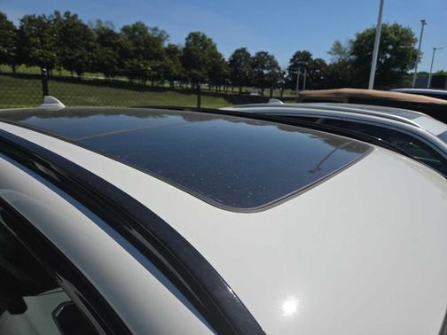 Alpine White 2024 BMW X3 M40i