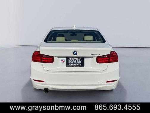 2015 BMW 320 i